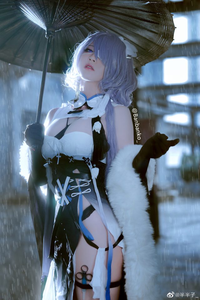 [明日方舟]半半子cos絮雨，旗袍展现性感完美的身姿