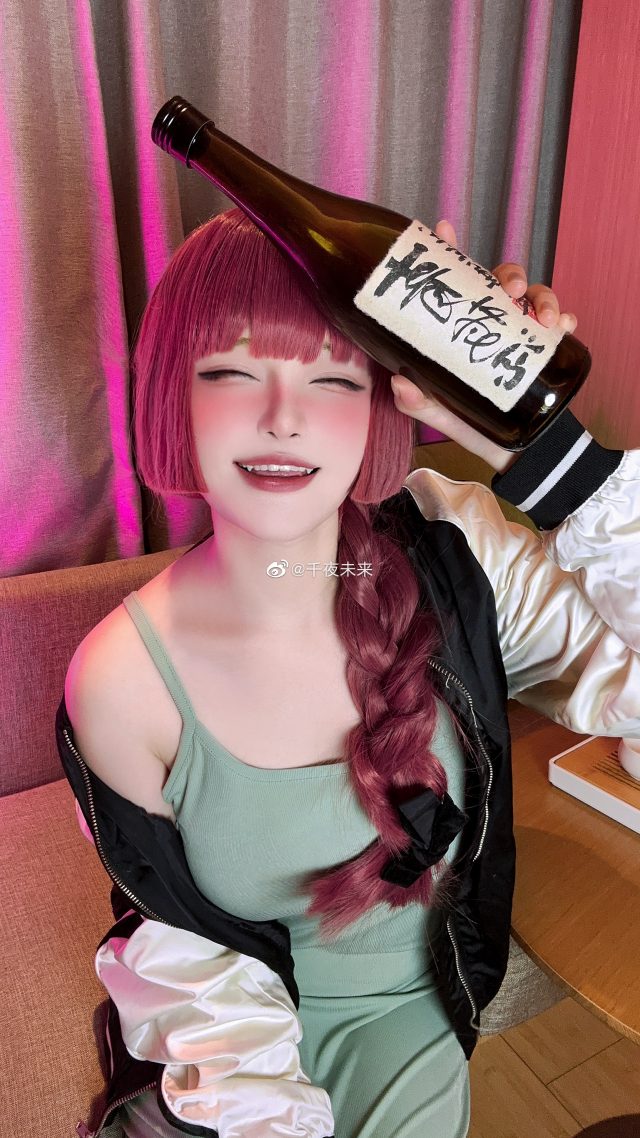 [孤独摇滚！]千夜未来cos广井菊里，独具可爱迷人的魅力