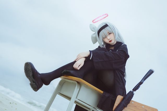 无风霖鹿cos《碧蓝档案》普拉娜，用可爱与迷人勾勒出魅力