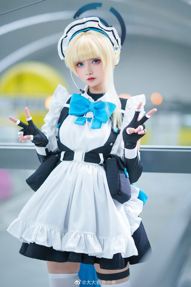 [碧蓝档案]大大卷卷小卷cos飞马鸟时，展现了五号特工的酷帅迷人