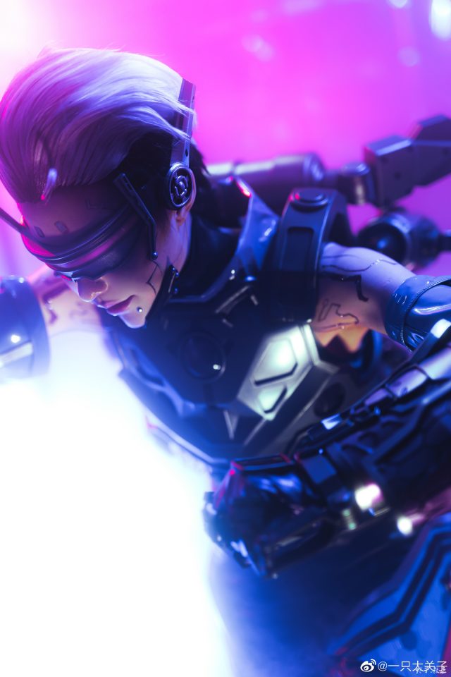 一只大关子cos《APEX英雄》瓦尔基里,翱翔未来天际的复仇者 一只大关子cos《APEX英雄》瓦尔基里,翱翔未来天际的复仇者