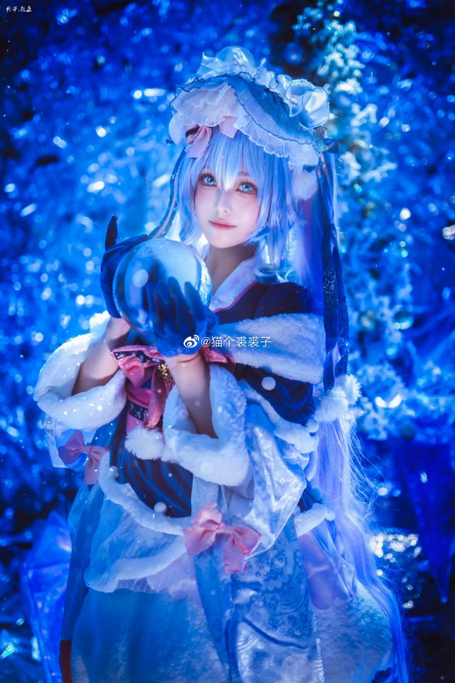 虚拟歌手:猫个裘裘子cos雪未来,带你走进冰雪奇缘的童话世界 虚拟歌手:猫个裘裘子cos雪未来,带你走进冰雪奇缘的童话世界