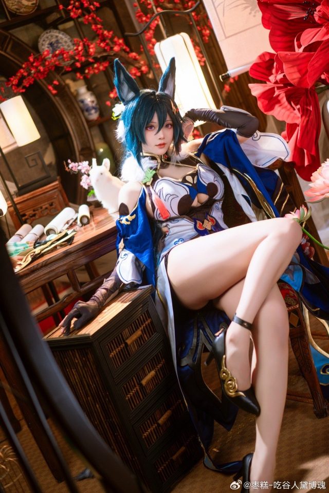 [崩坏：星穹铁道]枣糕-吃谷人黛博魂cos驭空，再现性感飞行士的风采