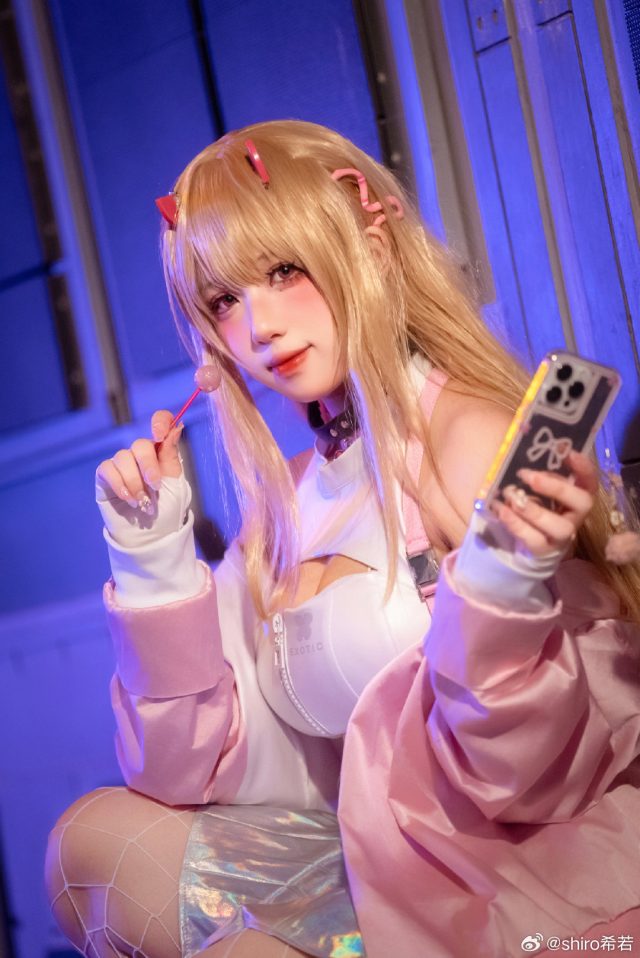 shiro希若cos《胜利女神:妮姬》毒蛇,霸气妮姬的性感魅力重现! shiro希若cos《胜利女神:妮姬》毒蛇,霸气妮姬的性感魅力重现!