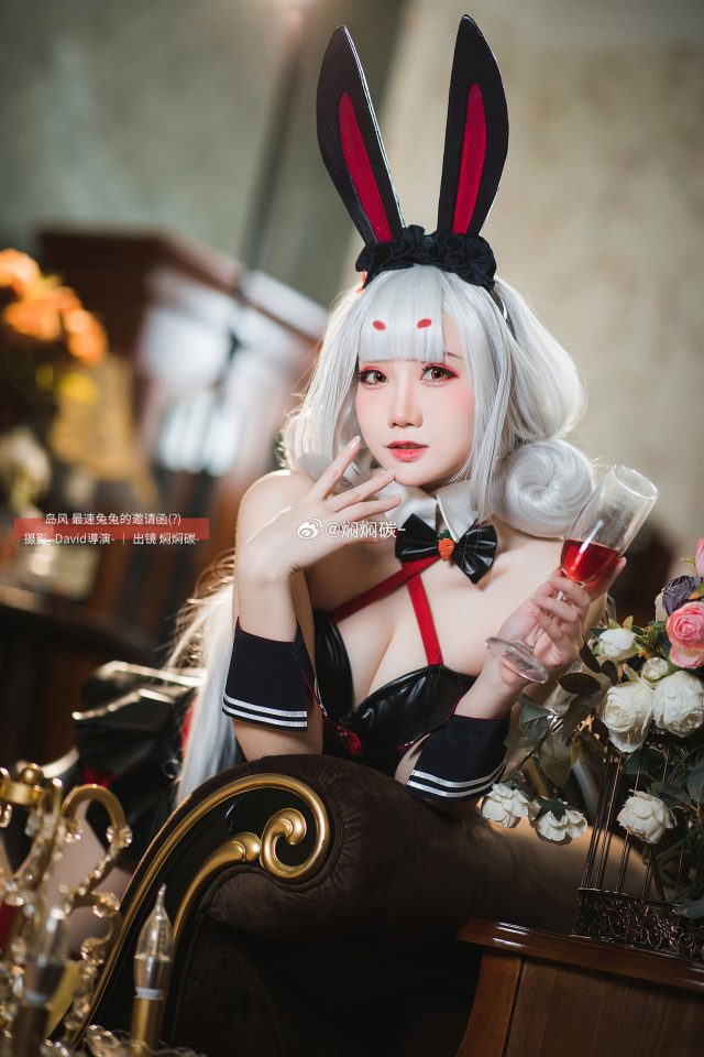 焖焖碳cos《碧蓝航线》岛风,性感可爱的“兔女郎”魅力登场! 焖焖碳cos《碧蓝航线》岛风,性感可爱的“兔女郎”魅力登场!