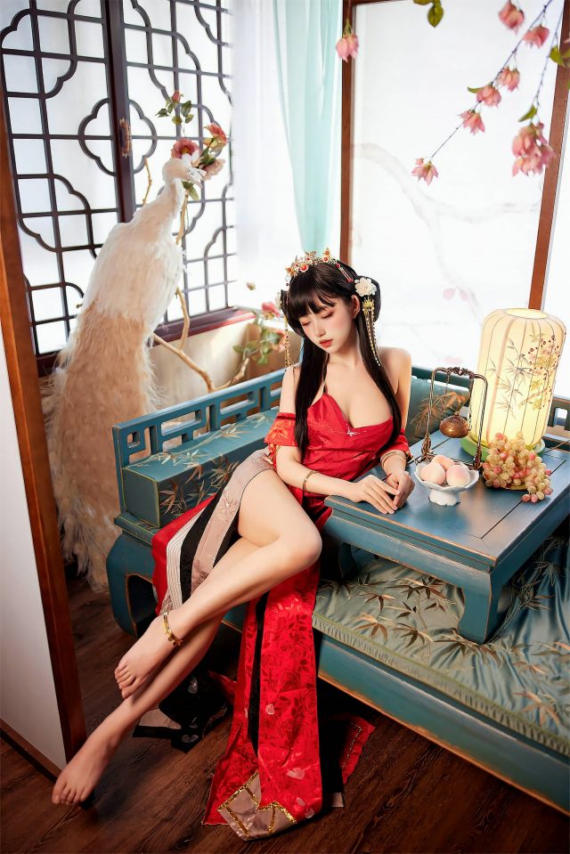 从《碧蓝航线》到现实:Shika小鹿鹿的“逸仙”同人凤冠霞帔之美 从《碧蓝航线》到现实:Shika小鹿鹿的“逸仙”同人凤冠霞帔之美