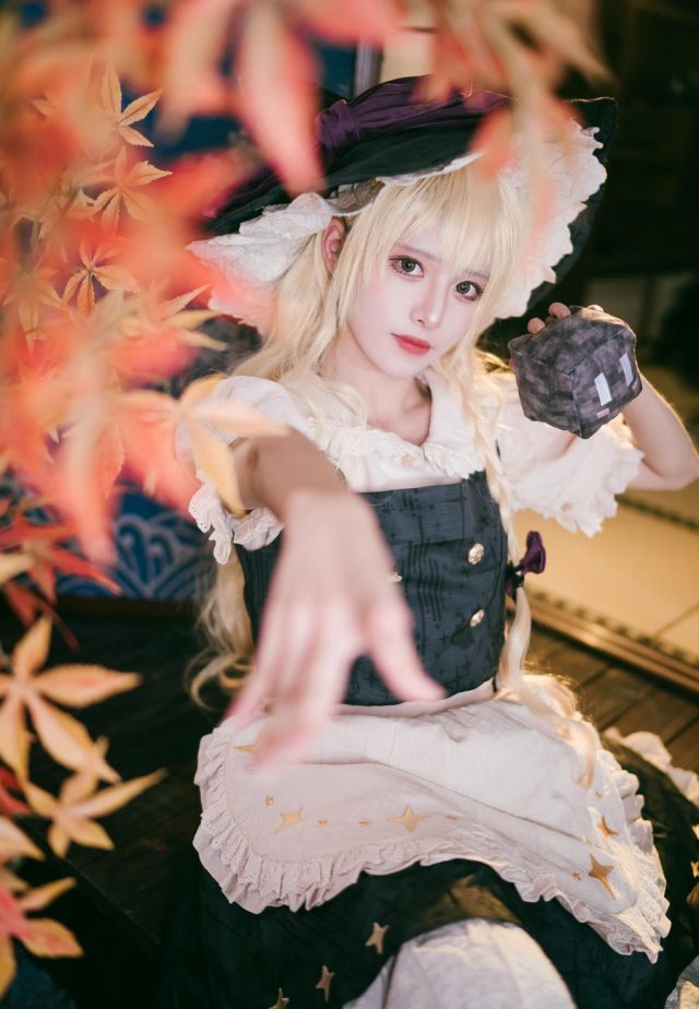 重庆美妹腥味猫罐：不仅容貌出众，而且COSPLAY才华令人惊叹