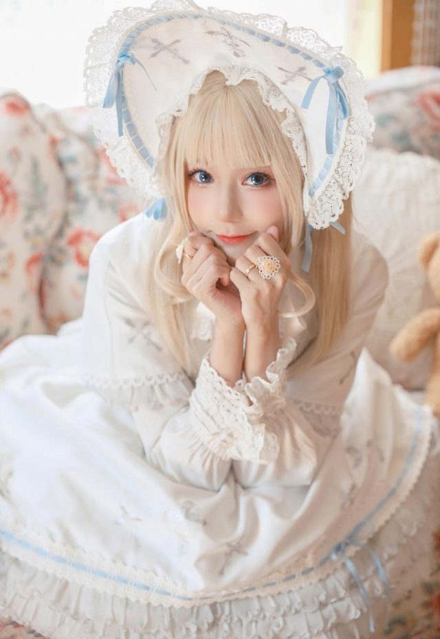 COSPLAY魔法：彩芸_Nebula如何将二次元角色展现得活灵活现