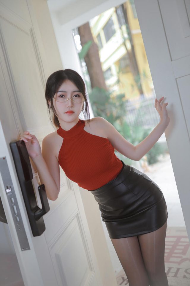 越品越有味的COSPLAY老酒:coser不呆猫的颜值与气质 越品越有味的COSPLAY老酒:coser不呆猫的颜值与气质