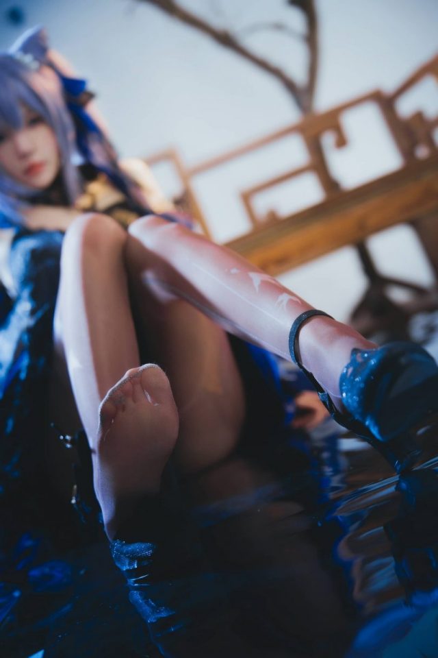 桜桃喵带你玩转原神COSPLAY：完美演绎刻晴的冷酷与性感