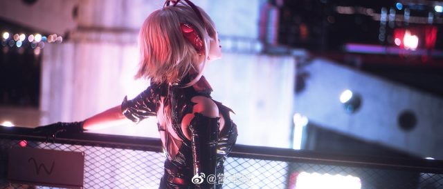 宮本桜cos《明日方舟》W,展现狙击魅影的酷帅迷人 宮本桜cos《明日方舟》W,展现狙击魅影的酷帅迷人