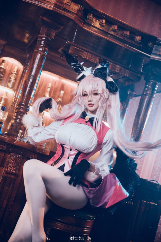 [Fate/Grand Order]如月灰cos光之高扬斯卡娅，性感妩媚耀眼绽放