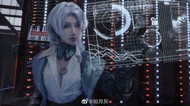[无期迷途]如月灰cos泰特拉，展现绝世盗贼的酷帅与迷人