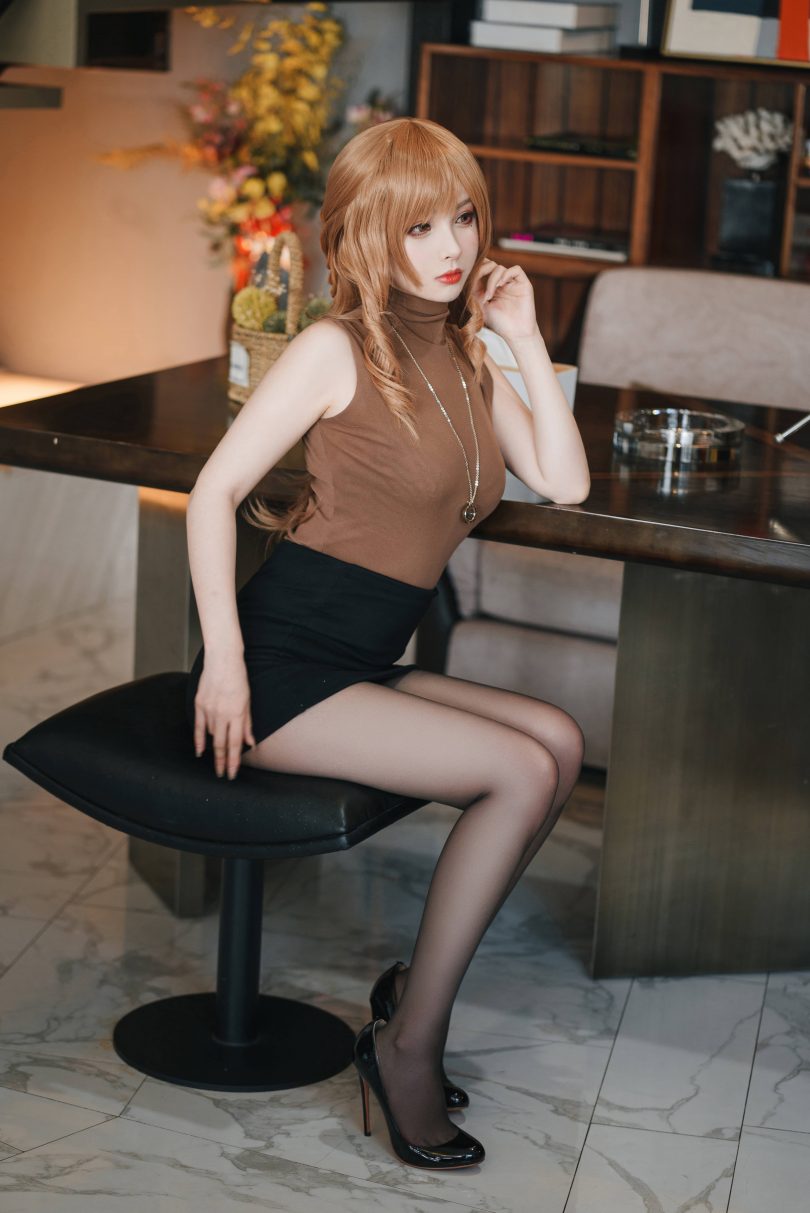 rioko凉凉子cos作品 | rioko凉凉子_人妻的一天·公司篇cosplay[30P-502MB]