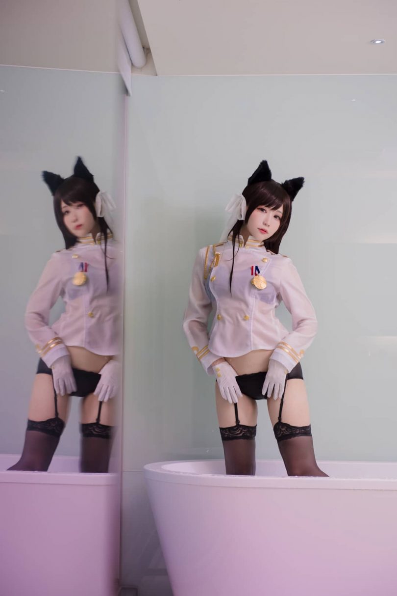 白神泱_碧蓝航线系列 | 白神泱_碧蓝航线·爱岩犬 浴缸cos作品 [21P-12MB]