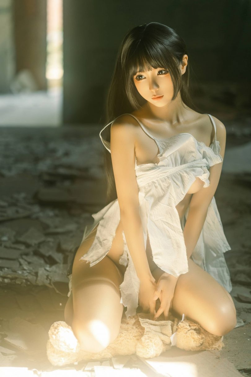 蠢沫沫_光的诱惑cos | 蠢沫沫_泰迪熊·光的诱惑cos作品 [28P-282MB]