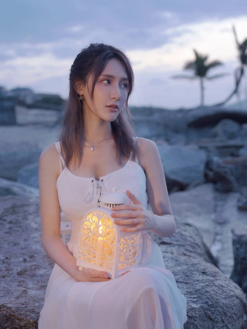 在下萝莉控ii cos图集 | 在下萝莉控ii_双11福利·白色吊带裙cos作品 [6P-1.53MB]