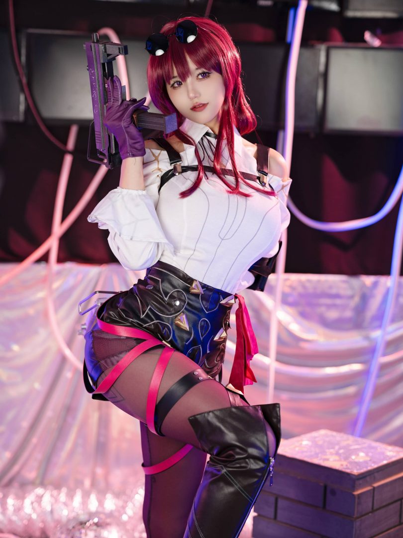 小仓千代w cos卡芙卡 | 小仓千代w_崩坏星穹铁道·卡芙卡cos [27P-83MB]