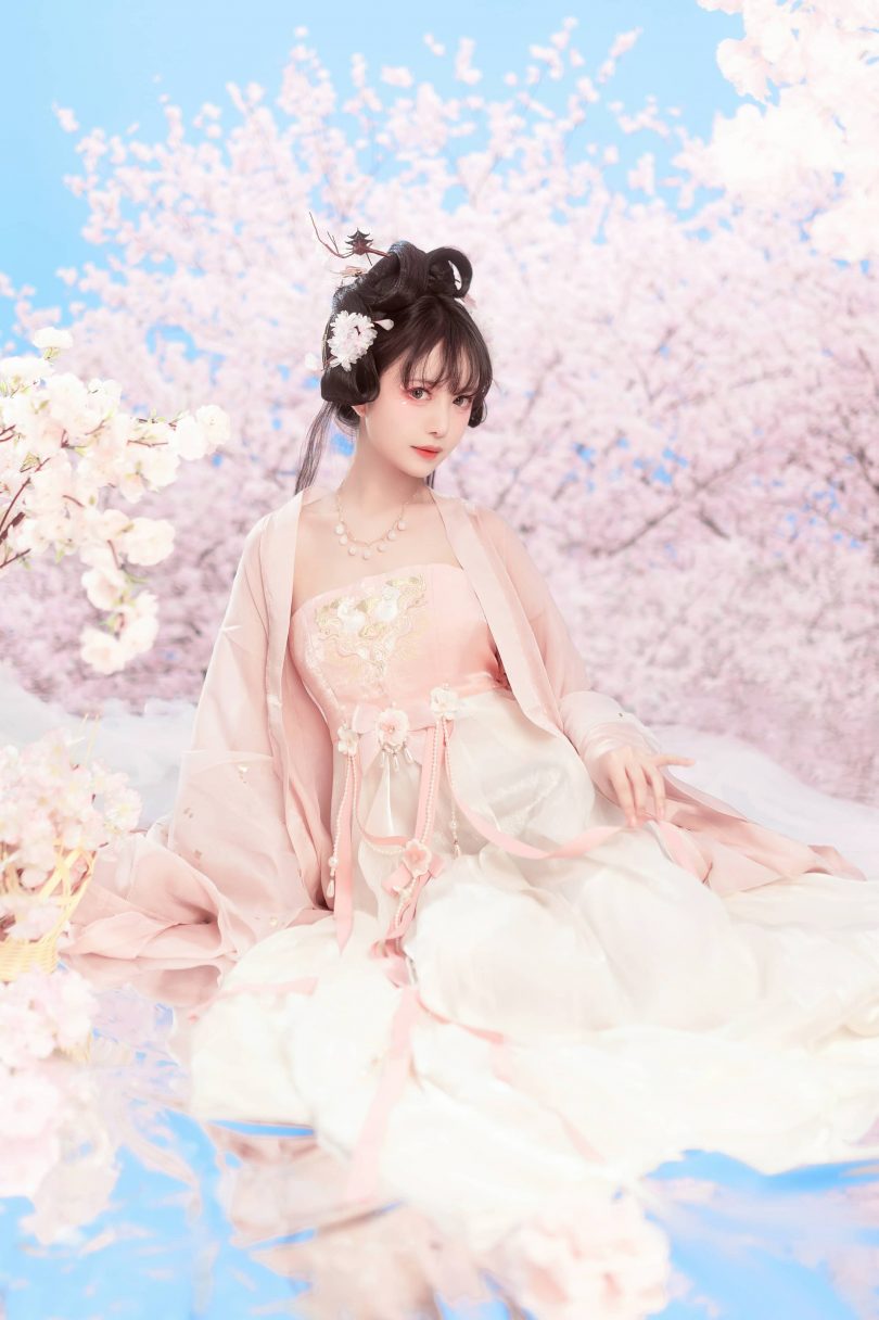 Shika小鹿鹿cos_汉服系列 | Shika小鹿鹿_寫真·汉服系列cos作品 [13P-86MB]