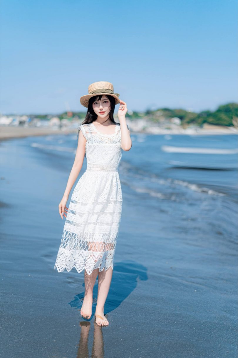 Shika小鹿鹿cos_旅拍 | Shika小鹿鹿_镰仓江之岛·旅拍cos作品 [29P-68MB]