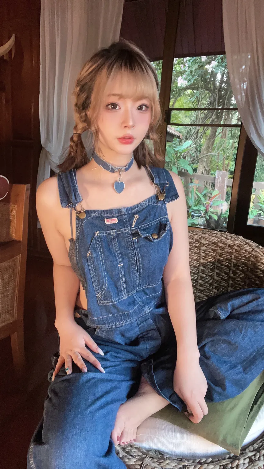 Yuuhui玉汇-Patreon订阅-背带裤妹妹[] -Cos作品及个人资料介绍