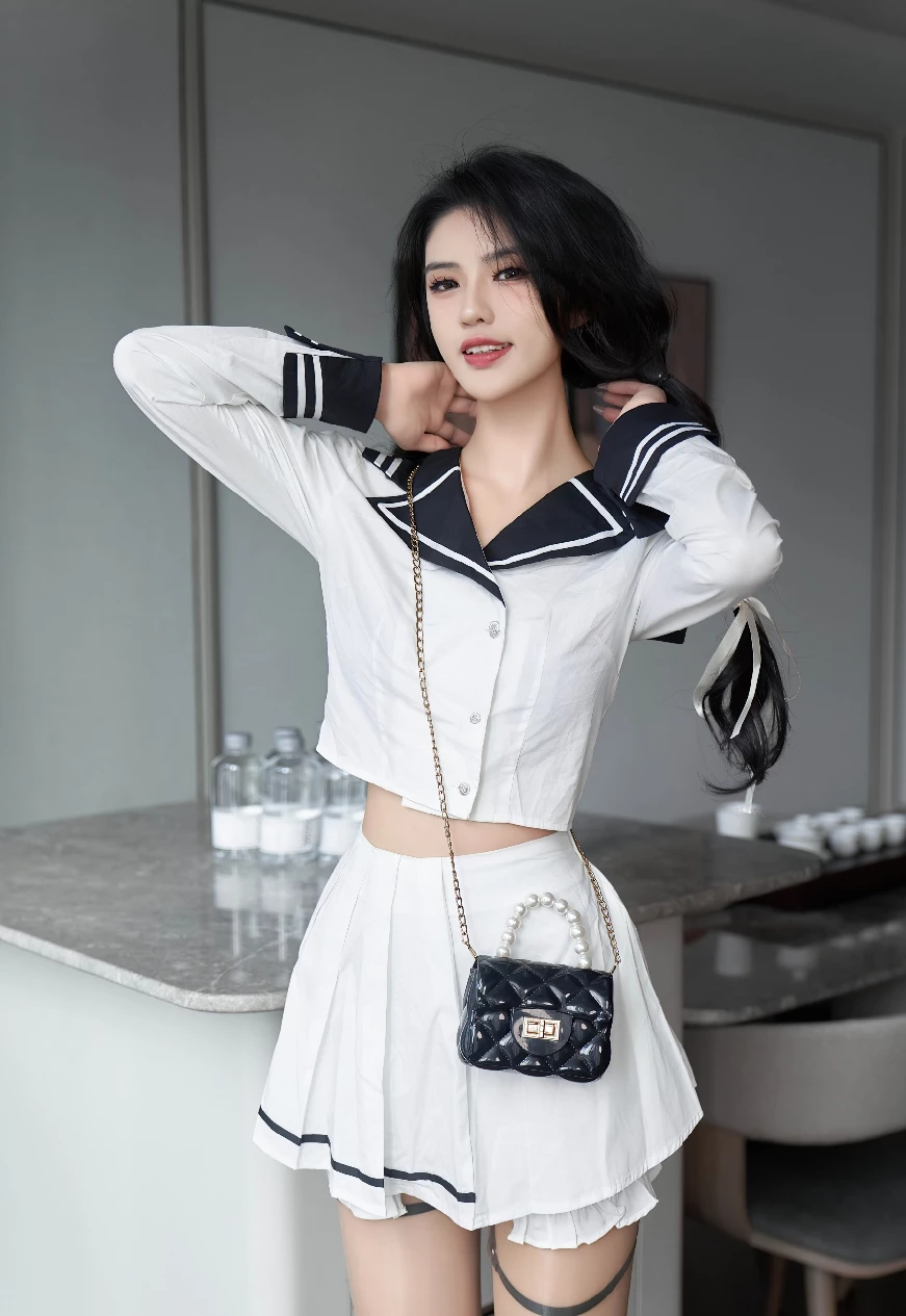 美图欣赏丨XiuRen浅浅Danny NO.7526[92+1P／814MB]