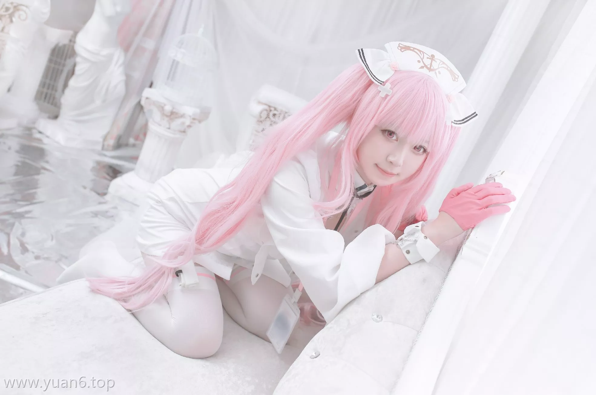 美图欣赏丨coser愛ちゃん(Asagiriai)-英仙座护士服 [20P-171MB]