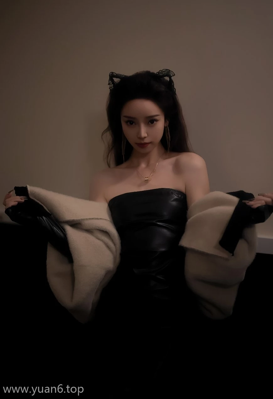 美图欣赏丨XiuRen苏曼兮 NO.8049[64+1P／577MB]