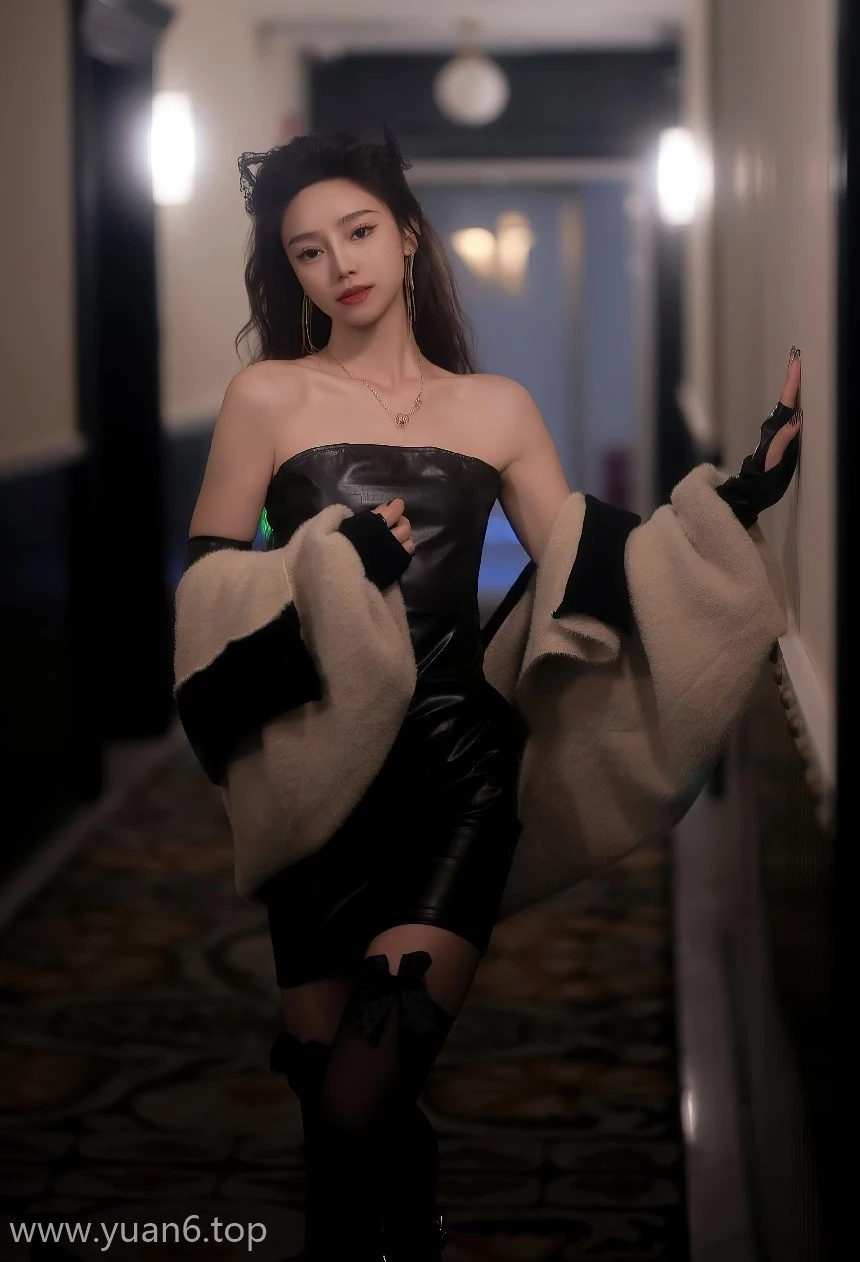 美图欣赏丨XiuRen苏曼兮 NO.8049[64+1P／577MB]