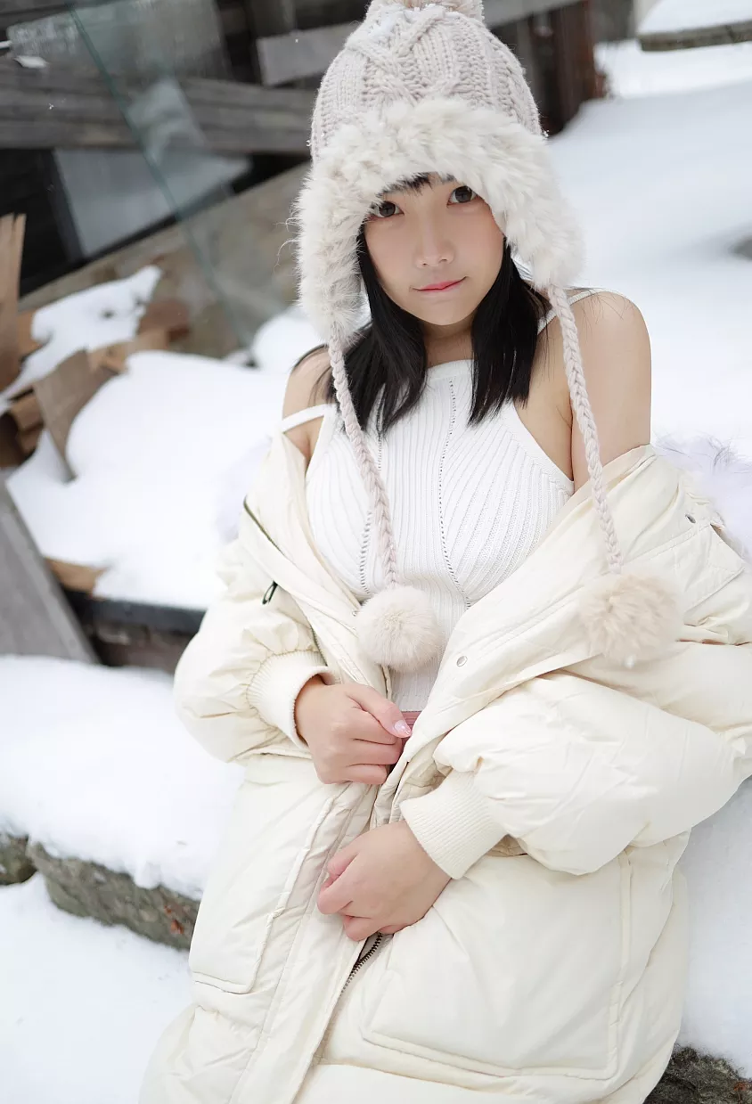 美图欣赏丨MFStar_徐微微mia VOL.246[61+1P／127M]