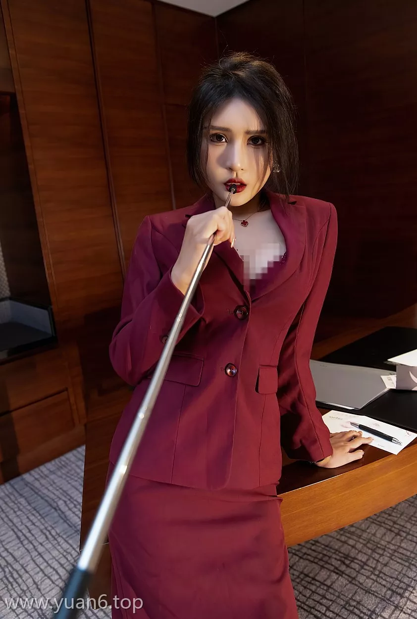 美图欣赏丨Xiuren秀人Emily尹菲 NO.4038[70+1P／639MB]