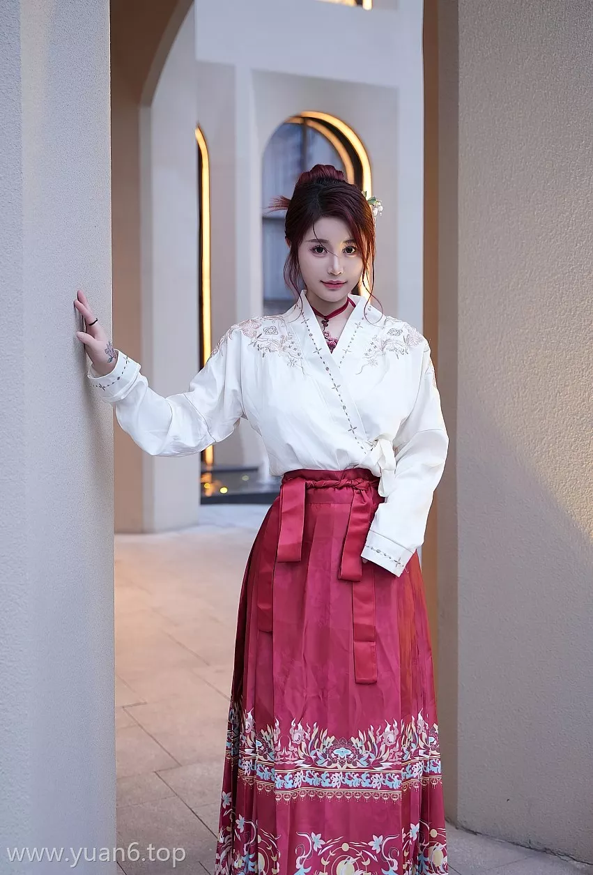 美图欣赏丨Xiuren秀人美七Mia NO.7985[70+1P／682MB]