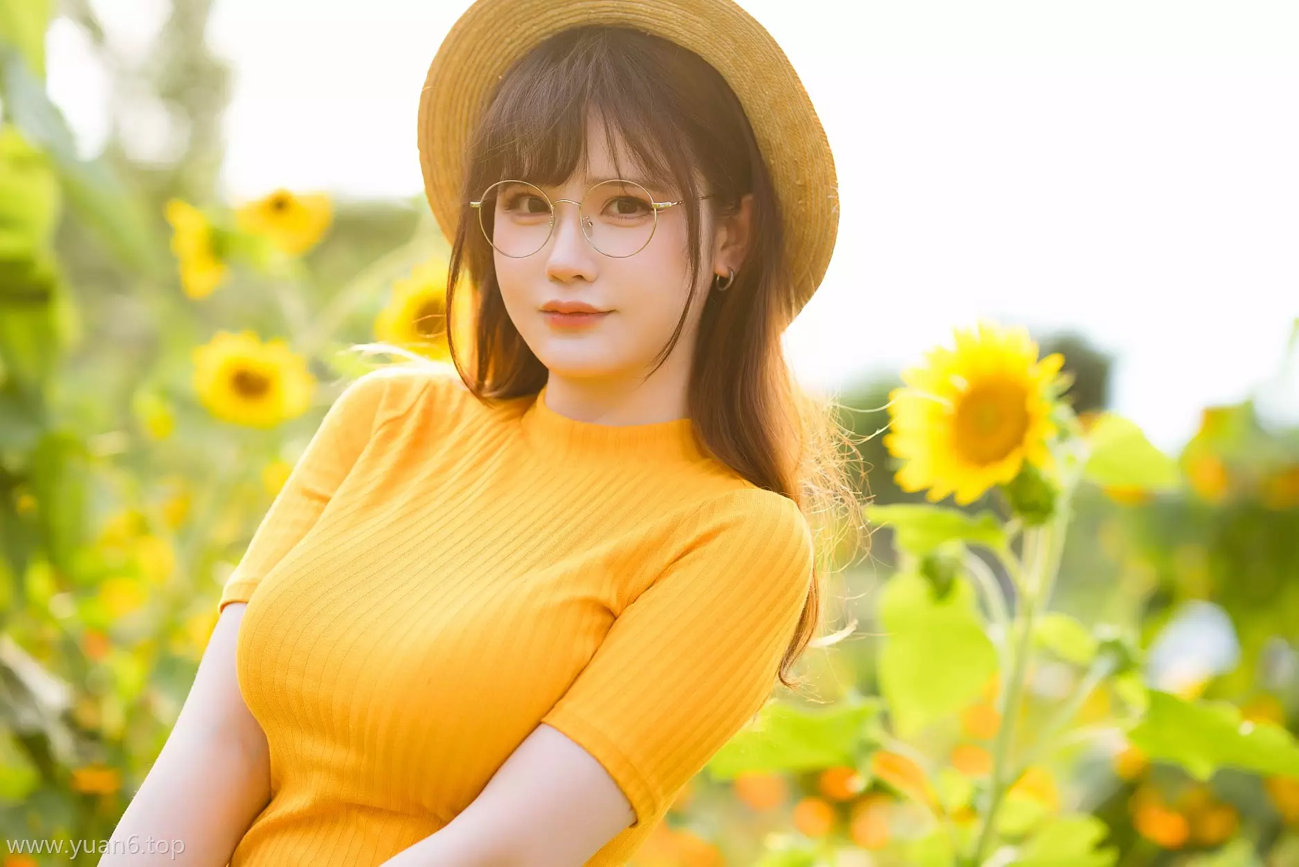 美图欣赏丨Coser前羽_rr-夏雨潮[98P-627.9M]