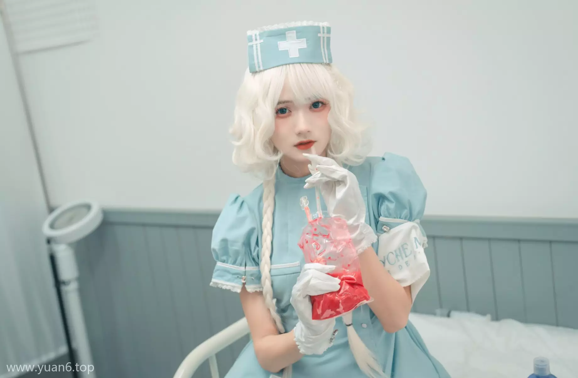 美图欣赏丨Coser_兔子Zzz不吃胡萝卜-甜蜜疗愈[31P-117MB]