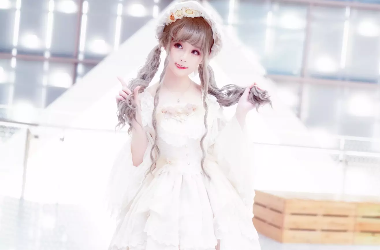 美图欣赏丨Coser_yui金鱼-Lolita[15P-30MB]