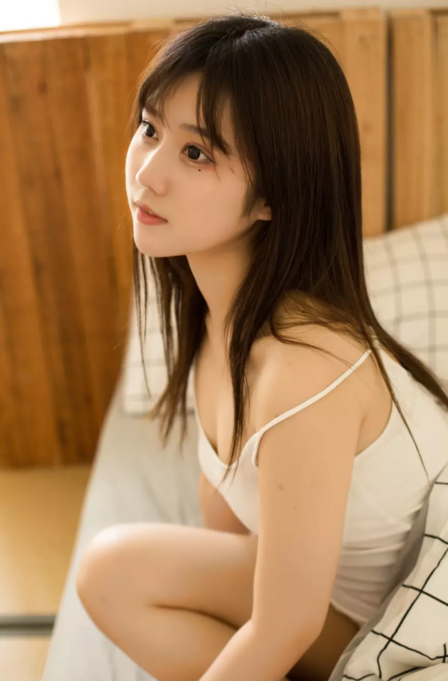 Coser镜酱是谁?她的图片集:不知梦 日常,免费看