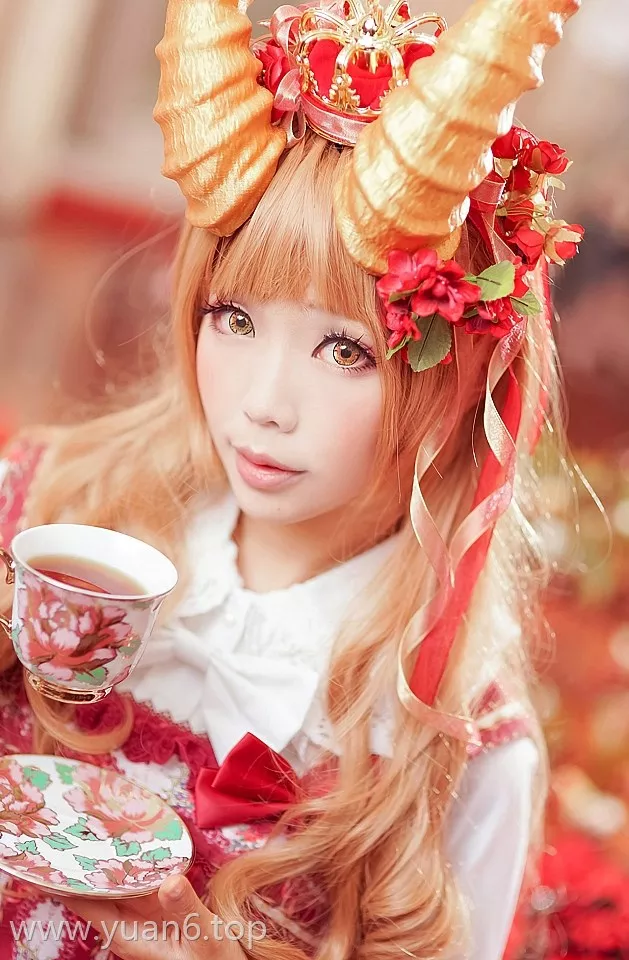 ElyEE子的真名是什么及作品集午茶角少女预览
