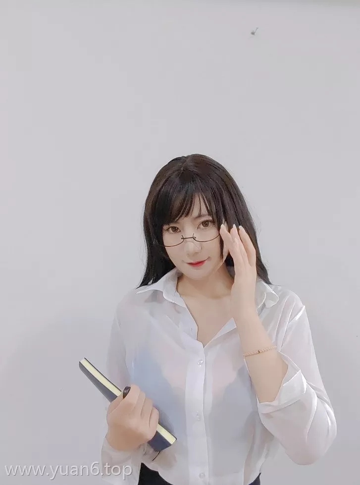 星澜是澜澜叫澜妹呀的作品ol办公服,韵味无穷~