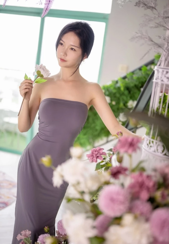 抖娘-利世视频观赏,剧情耐人寻味