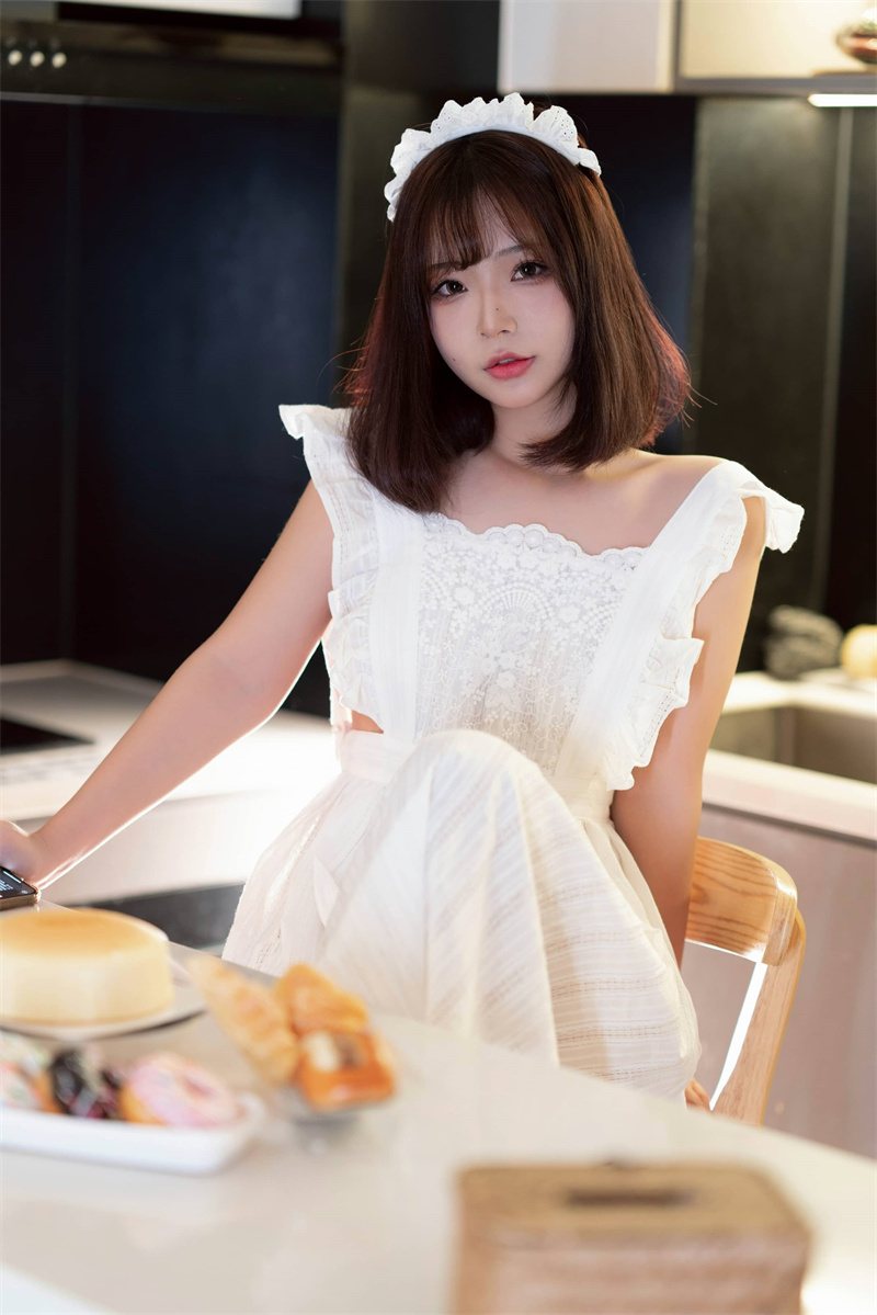 yuuhui玉汇74套摄影作品全解析，带你领略她的多变风格！