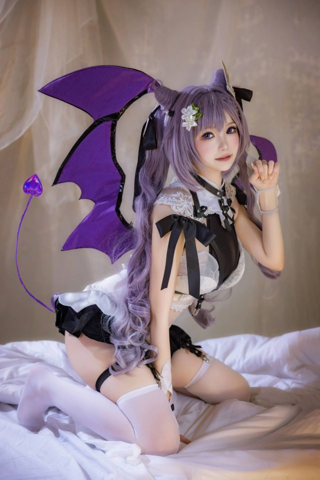 雪晴Astra恶魔版刻晴COS：演绎性感与可爱并存的原神世界