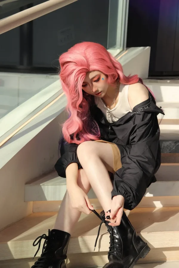 泰国Minako萨勒芬妮COS：重现星籁歌姬的甜美与青春活力