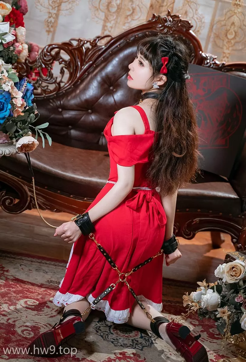 美图欣赏丨Coser虎森森全部图片集之炽囚[31P-68.3M]