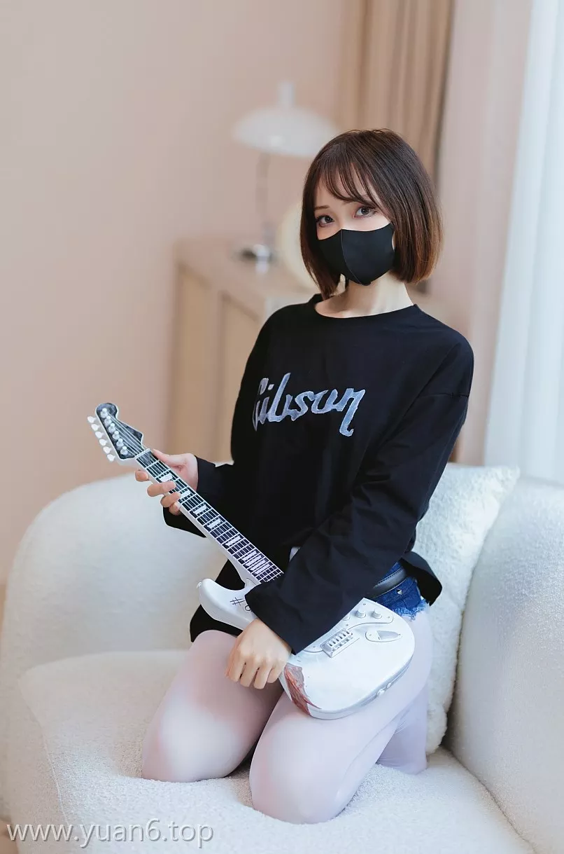美图欣赏丨Coser洛桑w伊梓全部图片集之升玖老师[38P-406.9M]