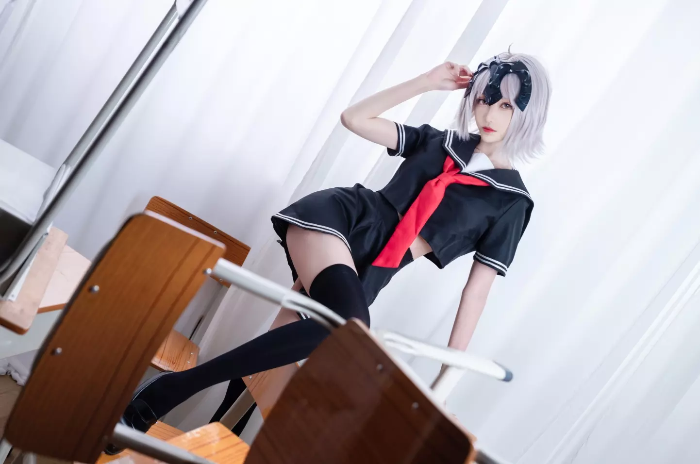 美图欣赏丨Coser青青子Js全部图片集之黑贞