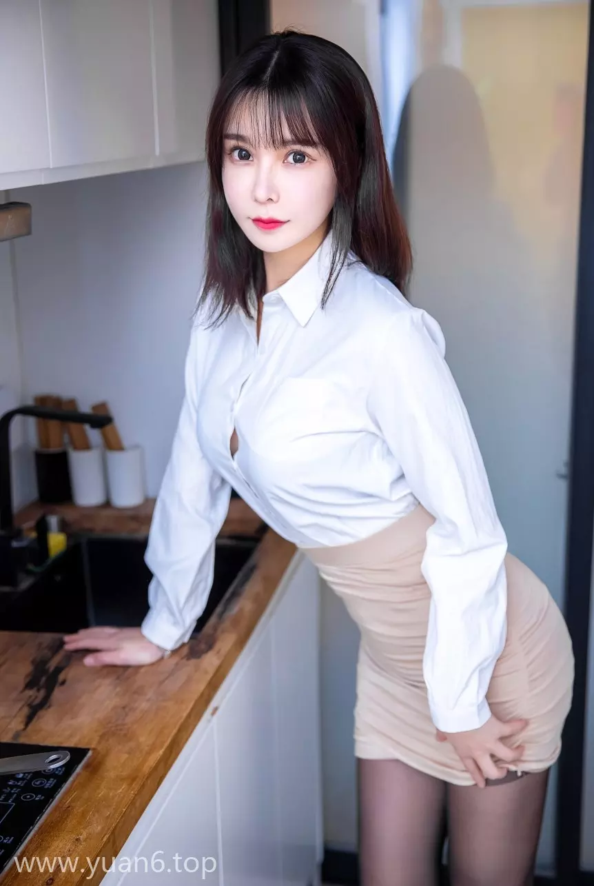 美图欣赏丨Coser_亚马逊鲶鱼个人资料,附下班后OL精美图片集
