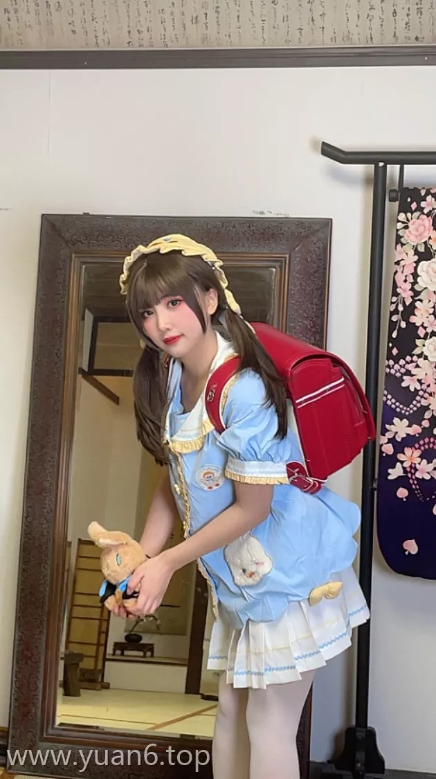 美图欣赏丨Coser小和甜酒-鸭鸭幼稚园[170P2V-395MB]