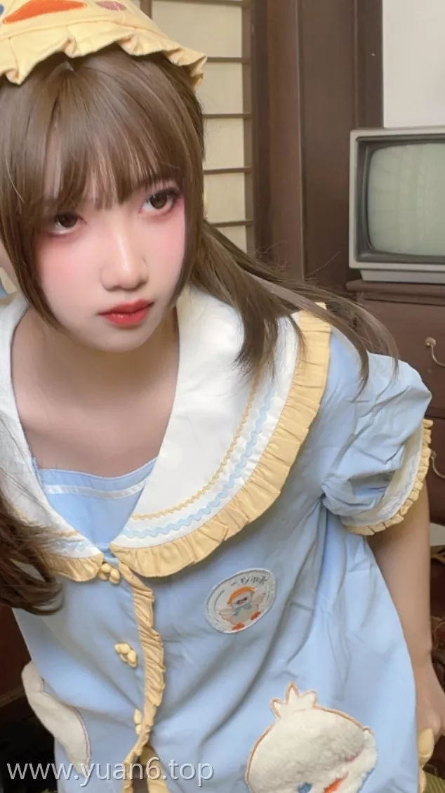 美图欣赏丨Coser小和甜酒-鸭鸭幼稚园[170P2V-395MB]