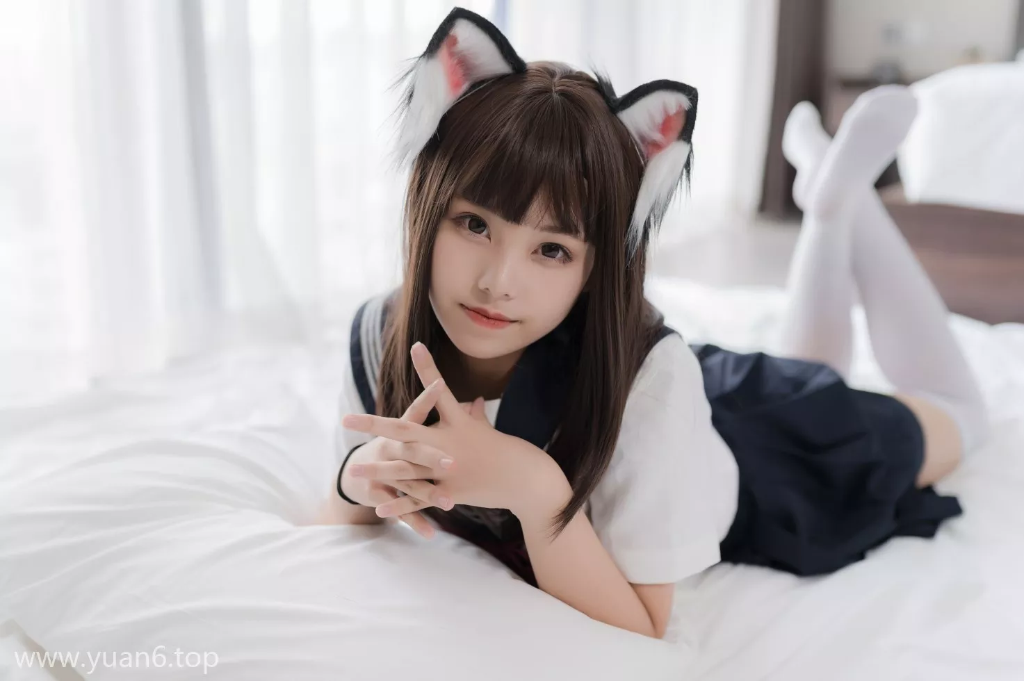美图欣赏丨Coser蜜汁猫裘-猫耳JK[40P-110MB]