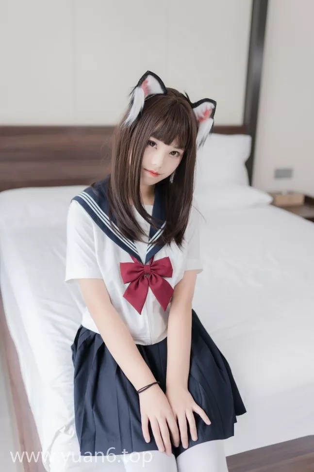 美图欣赏丨Coser蜜汁猫裘-猫耳JK[40P-110MB]